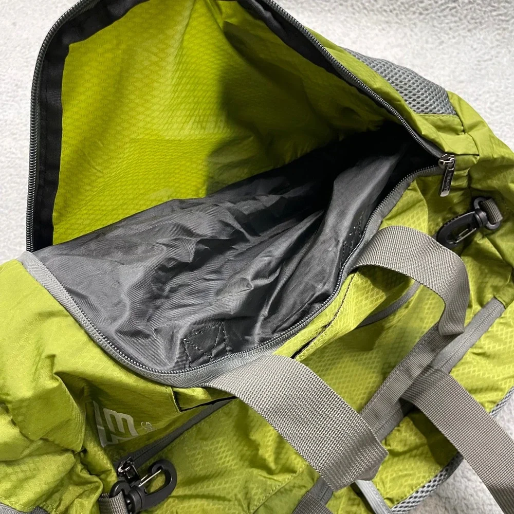 TIBAG Unisex OS Green Packable Travel Duffel‎ Backpack Lightweight Ripstop Bag